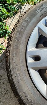 Zimní pneu 195/60 R15 + disky - 2