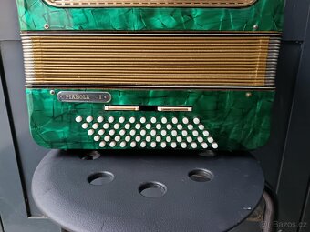 Acordeon Pianola I. 60 basů - 2