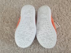 Dívčí tenisky next 5/21,5 - nové - 2