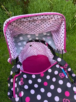 Dětský kočárek na hraní - 2