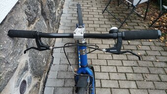 Koloběžka KOSTKA model Tour 80559 -100% stav, minimálně jetá - 2