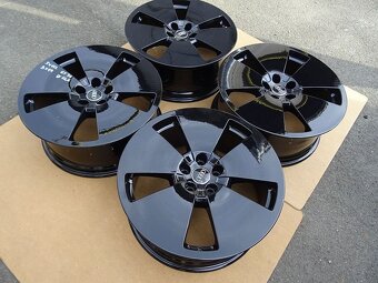Alu disky černé origo Audi 19", 5x112, ET 34, šířka 8J - 2