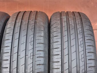 Letní Goodyear 205/60/16 - 2