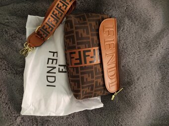 Crossbody kabelka - 2