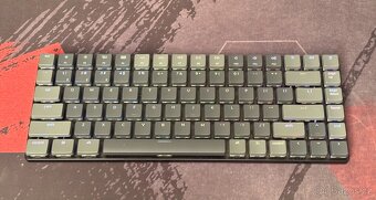 Bezdrátová podsvícená klávesnice Keychron K3, slim, brown - 2