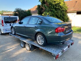 Rozprodam na nahradni dily BMW E90 320XD/r.v. 2011/LCI - 2