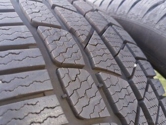 Zimní pneu Continental 235/55 R18 - 2