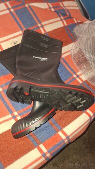 Značkové gumové holínky Dunlop 45eu - 2