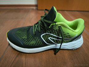 Tenisky1-vel.35-DECATHLON - 2