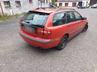Volvo v40 1.9 d 75 kw r.v.2003 - 2