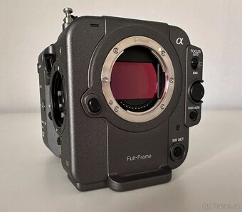 SONY ILME-FX6V (FX6) • 35mm plnoformátová filmová videokamer - 2