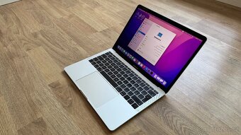 MacBook PRO 2016, i5, SSD 256GB, RAM 8GB, OS Sequoia - repas - 2