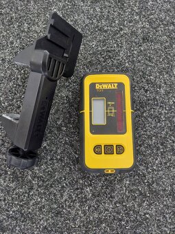 Laserový detektor Dewalt - 2