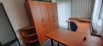 Kancelářský nábytek - 2