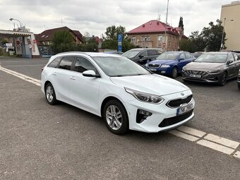 Kia Cee´d, 1,4TGDI 103kw Exclusive + NAV - 2