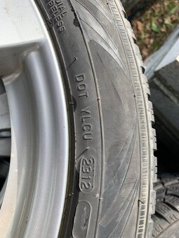 Alu kola Hyundai + pneu 215/50 R17 95V XL - 2