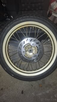 Motardy z derbi senda - 2