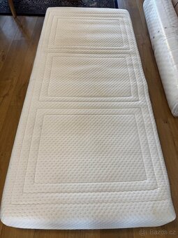 Prodám dvě sendvičové zdravotní matrace 200x90 - 2