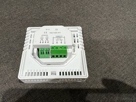 Thermostat pro elektrické podlahové topení. - 2