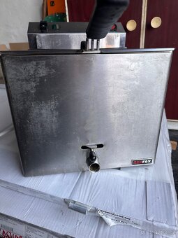 Nerezová Fritéza - 2