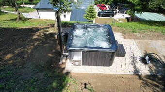 Novinka:Vyrábíme luxusní vířivky s interním kotlem na dřevo - 2