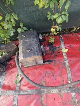 Avia - Nádrž, pto, čerpadlo - 2