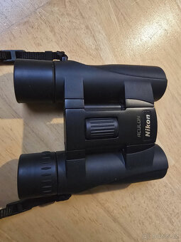 Nikon Aculon A30 10x25 Black – Téměř Nový, Jen 3x Použitý - 2