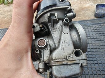 Suzuki GSF 1200 Bandit - karburátory - 2