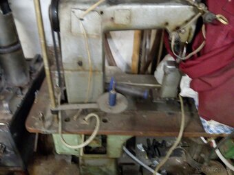 Prodam  prumyslovy šici stroj minerva - 2