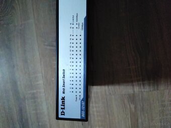 Switch gigabitový 16x LAN a 2x SFP - 2