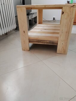 Konferenční stůl - 2