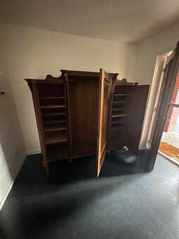 Starozitna skrin - 2