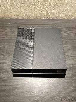 Sony PlayStation 4 – 500 GB + 2 HRY - 2