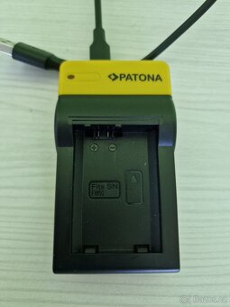 Nabíječka Patona NP-FW50 - 2