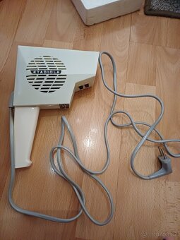 Retro vysoušeč vlasů Etadiola - 2