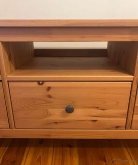 KOMODA - TV STOLEK IKEA HENNES - 2