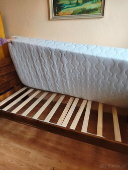 Dřevěná postel s matrací 90x200 - 2