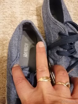 Modré tenisky vel.35 - 2