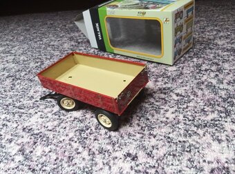 Valník červený - 2