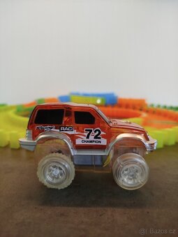 PRODÁM AUTODRÁHU - 2