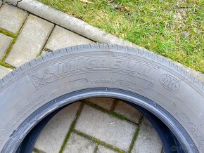 Letní pneu Michelin 215/60/16 - 2