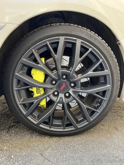 Predám 4ks diskov Subaru STI obuté pneumatiky Michelin - 2