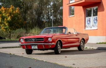 1964 1/2 Ford Mustang Cabriolet - 2