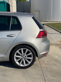 Volkswagen Golf 7 2.0 TDI 110kw DSG Navigace - 2