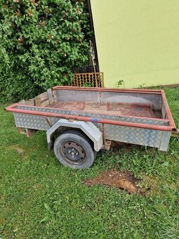 Prodám vozík domácí výroba,bez SPZ. - 2