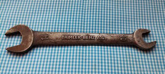 Daimler Benz a Mercedes Benz nář.orig - 2
