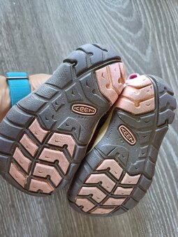 Dívčí boty vel. 22, Keen, D.d step,.. - 2
