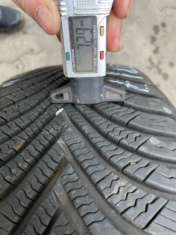 Michelin Alpin 5 205/55R17 - 2