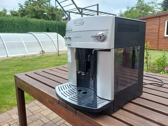Kávovar DeLonghi Magnifica ESAM 3200.S - 2