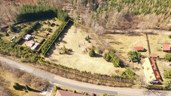 Prodej stavebního pozemku 4420 m² Vápenný Podol-Nerozhovice - 2